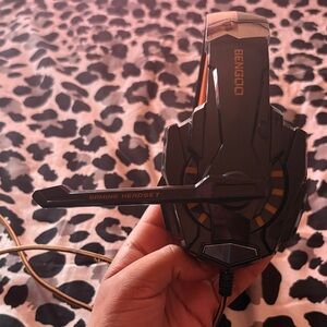 BENGOO Gaming Headset with Mic